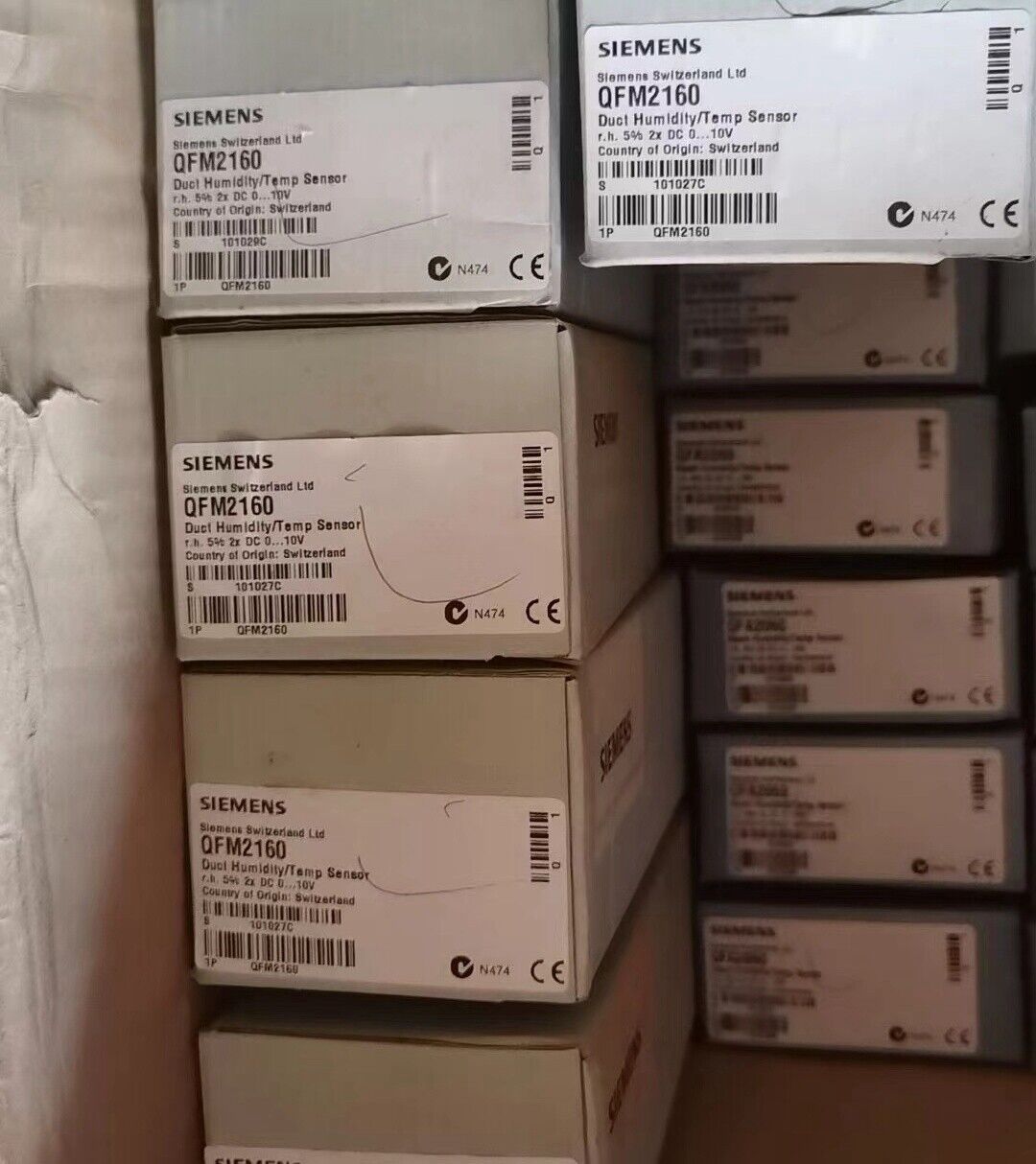 Siemens QFM2160 QFM2 160 temperature and humidity sensor#1 Original Supply B2B Website Business